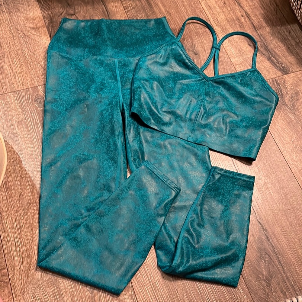 Carbon38 metallic matching set